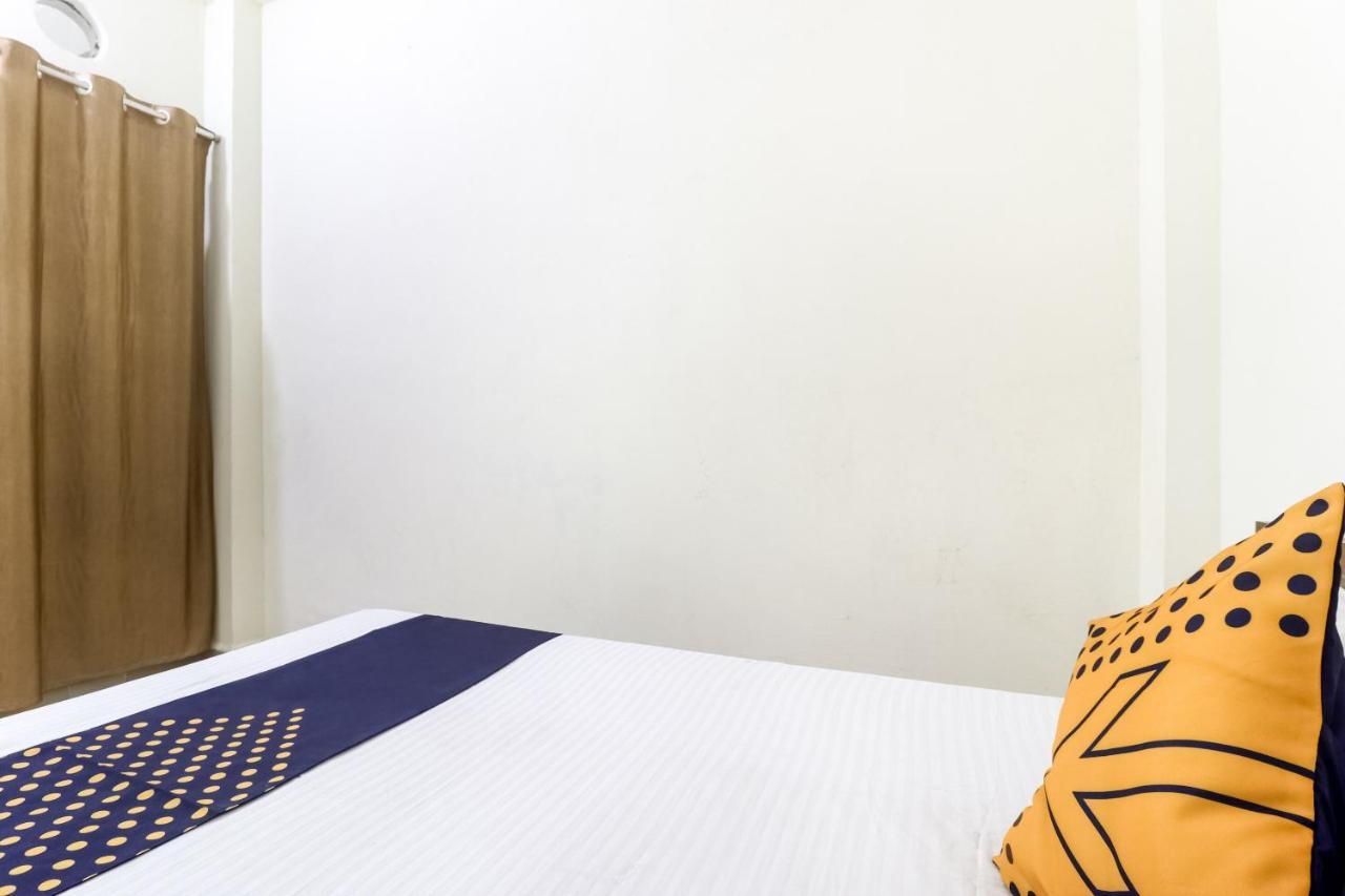 Oyo 40073 Yash Homestay Samarda Kaliasot Ngoại thất bức ảnh