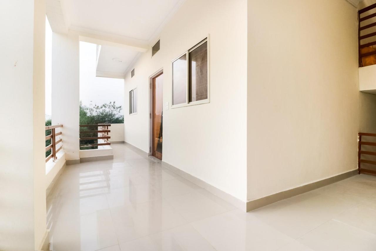 Oyo 40073 Yash Homestay Samarda Kaliasot Ngoại thất bức ảnh