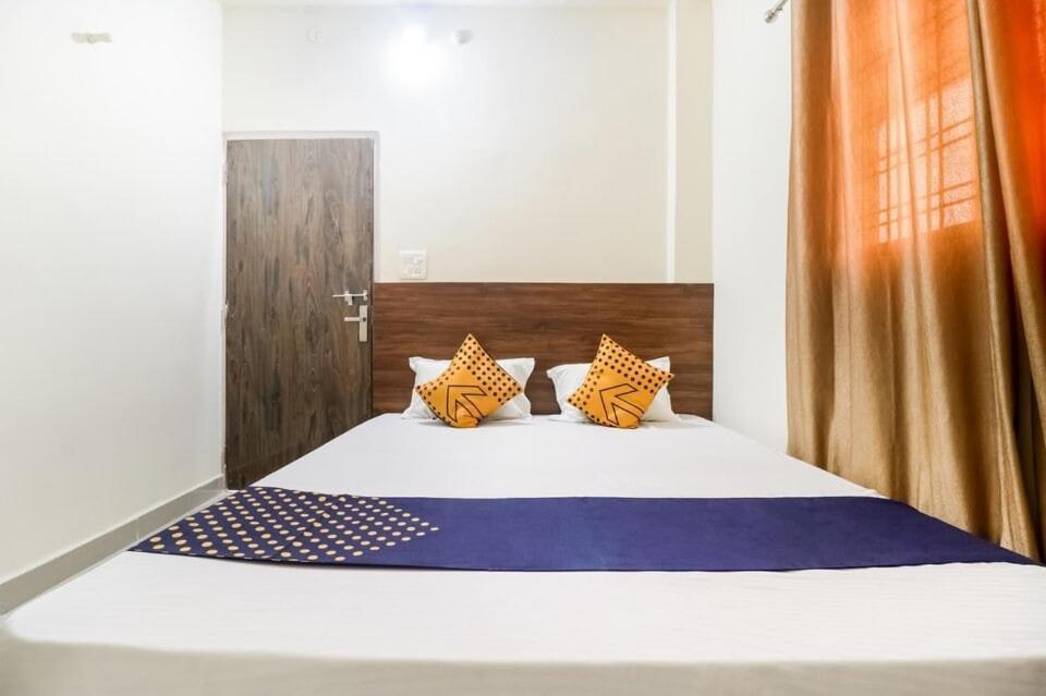 Oyo 40073 Yash Homestay Samarda Kaliasot Ngoại thất bức ảnh
