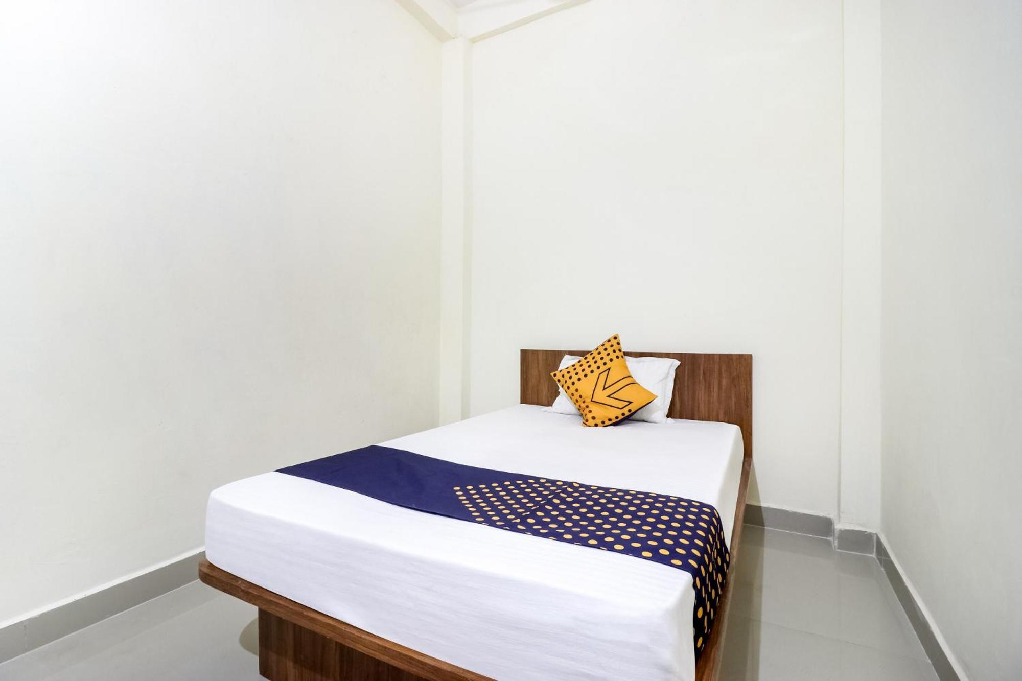 Oyo 40073 Yash Homestay Samarda Kaliasot Ngoại thất bức ảnh