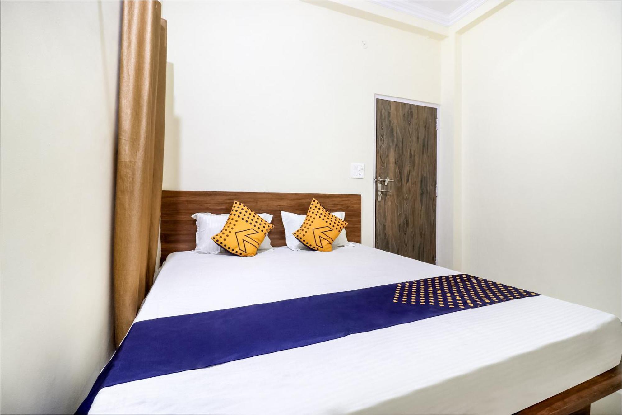 Oyo 40073 Yash Homestay Samarda Kaliasot Ngoại thất bức ảnh